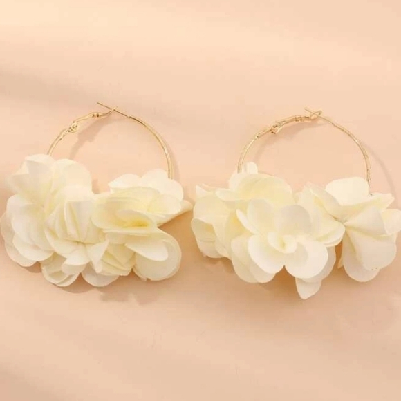 Gold Hoop statement earrings flower ivory Petals wedding fabric 💖2/$30 - Picture 10 of 12